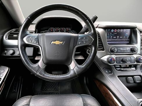 Used 2016 Chevrolet Tahoe LT w/ Luxury Package AWD/4WD image 11