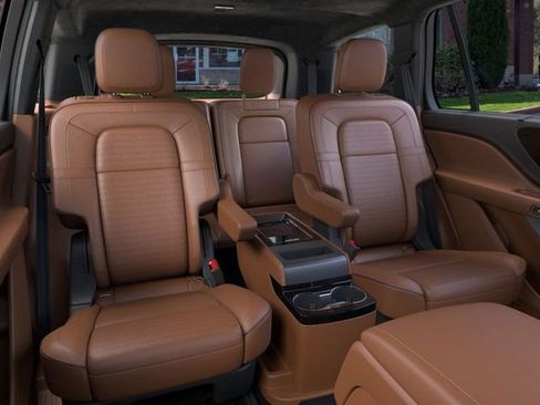 New 2026 Lincoln Aviator Black Label w/ Jet Appearance Package AWD/4WD image 11