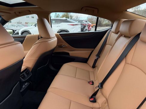 New 2025 Lexus ES 350 Premium image 13