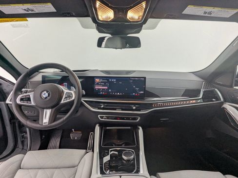 Used 2026 BMW X6 xDrive40i image 18