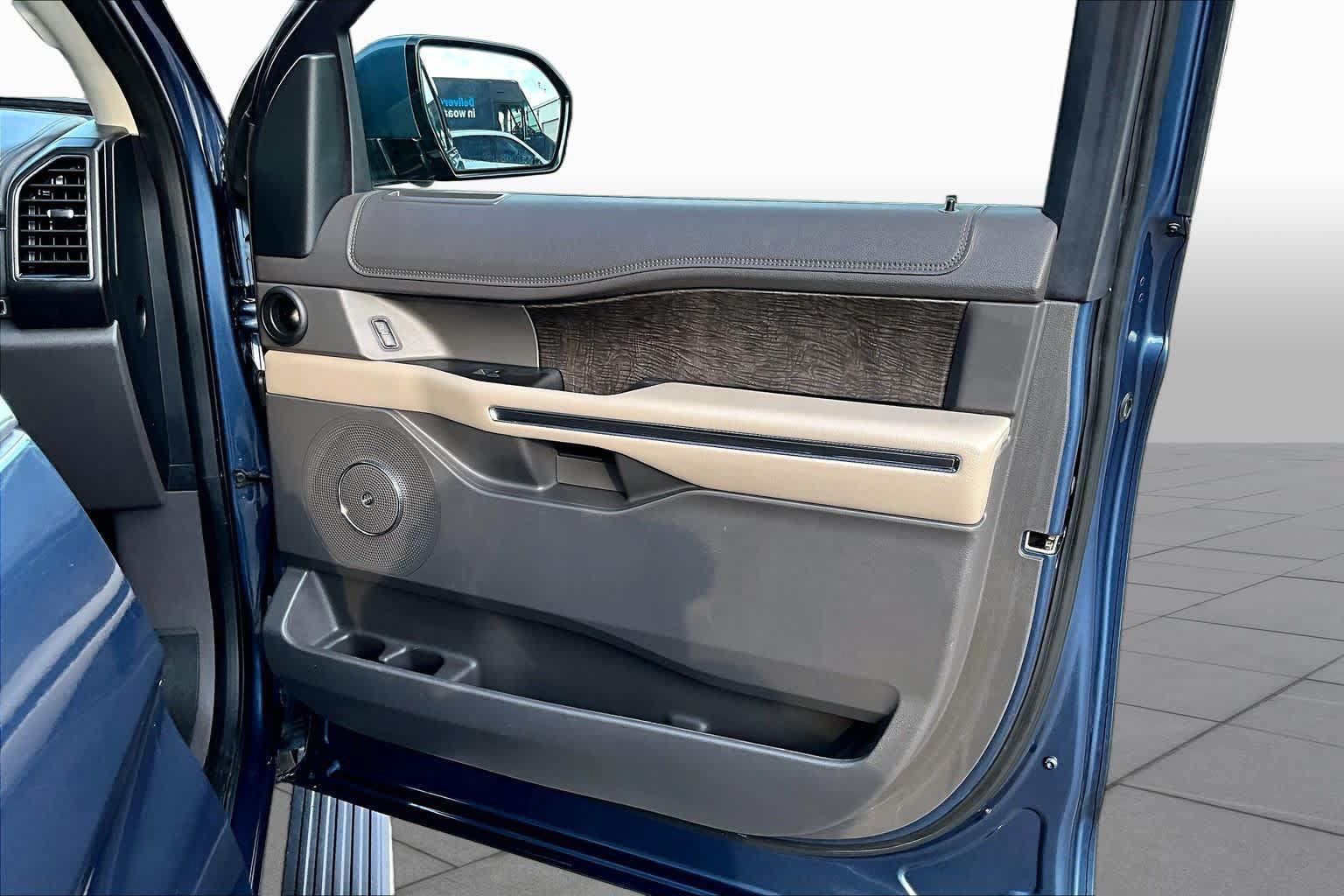 Used 2020 Ford Expedition Limited w/ Special Edition Package RWD image 23