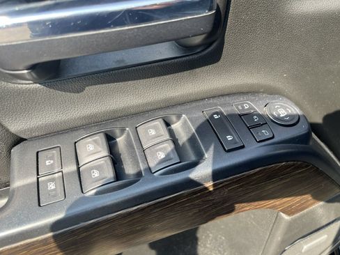 Used 2019 GMC Sierra 3500 Denali w/ Duramax Plus Package AWD/4WD image 17