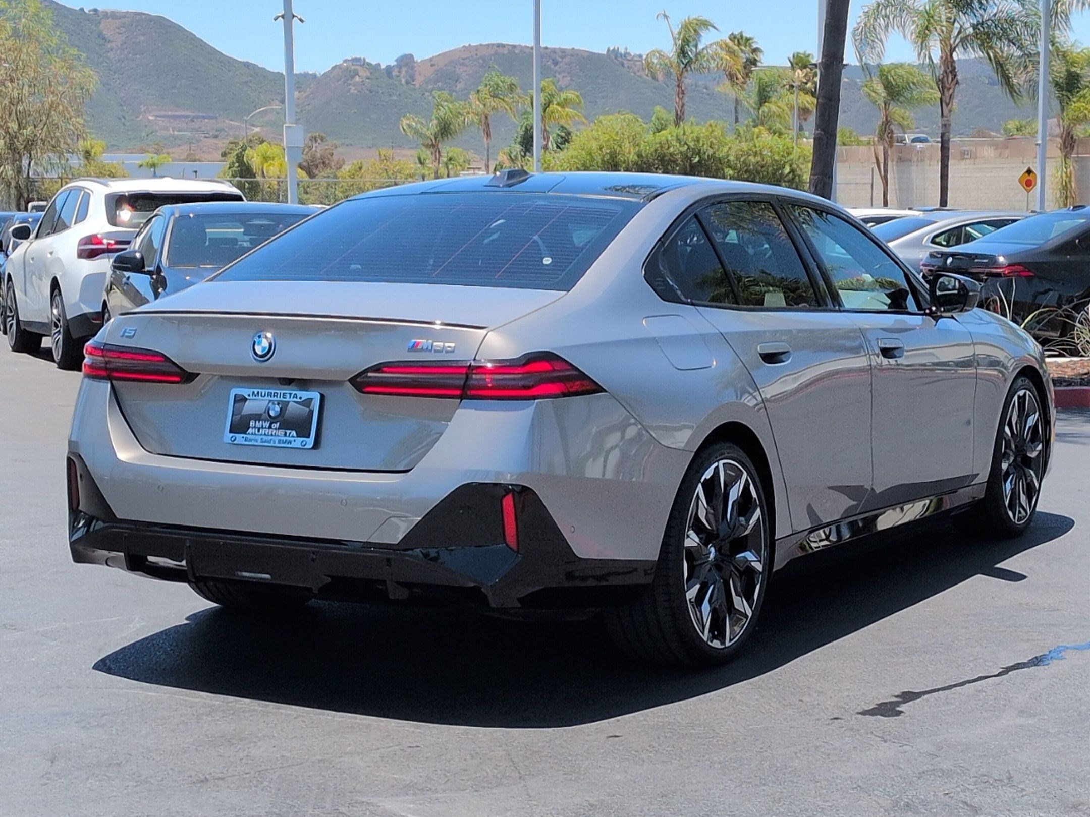 Used 2025 BMW i5 M60 w/ Premium Package AWD/4WD image 10