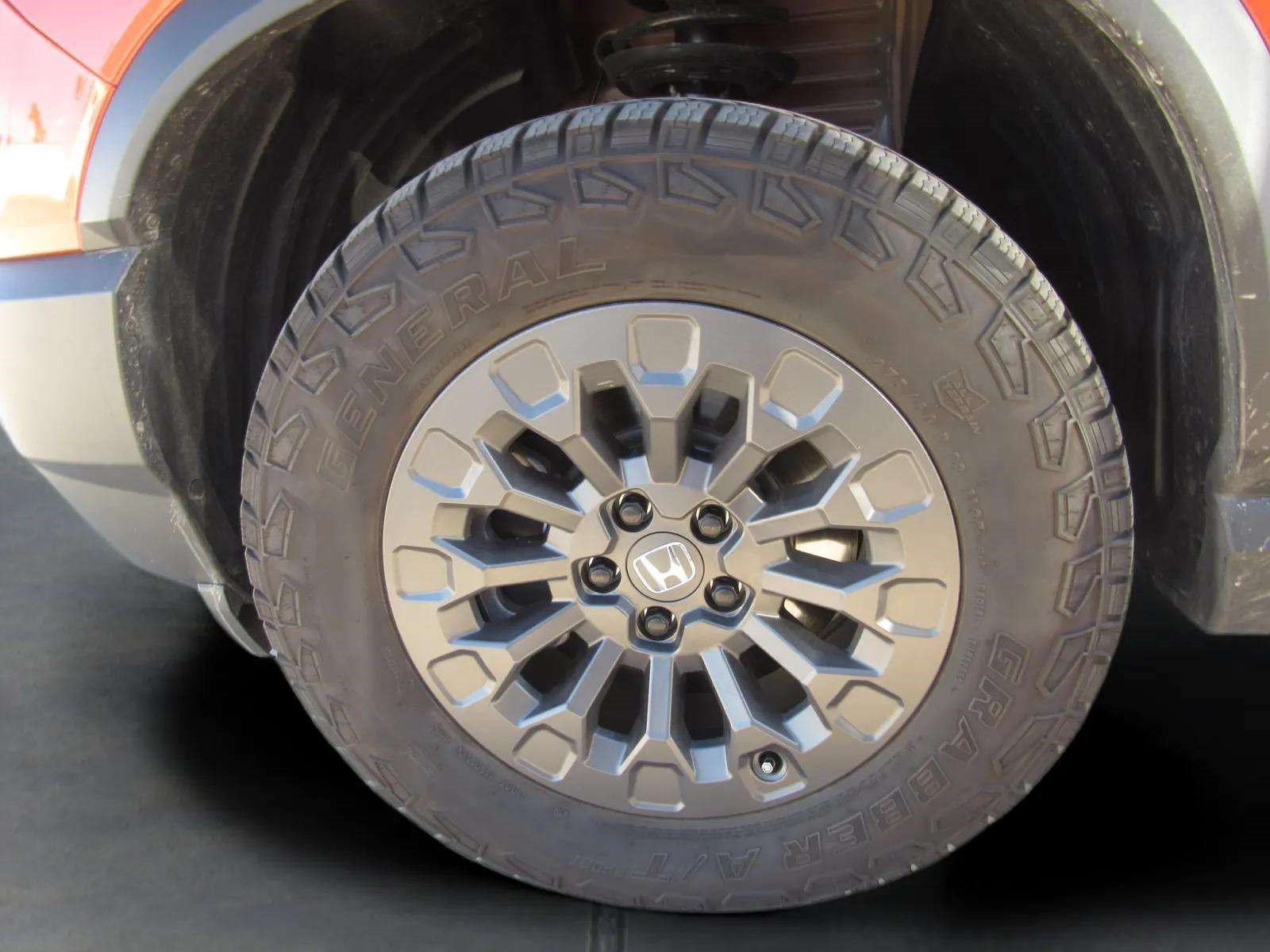 Used 2026 Honda Passport TrailSport image 5