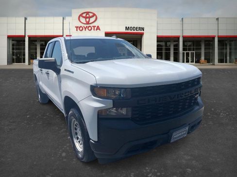 Used 2021 Chevrolet Silverado 1500 W/T w/ WT Value Package RWD image 3