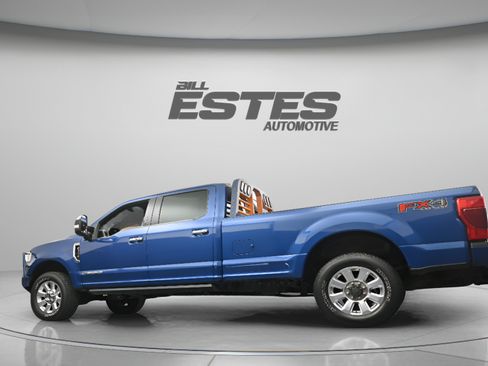 Used 2022 Ford F350 Platinum AWD/4WD image 8