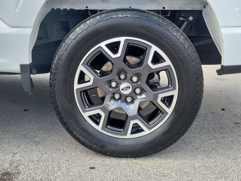 Used 2024 Ford F150 STX AWD/4WD image 9