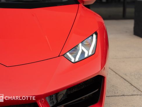 Used 2018 Lamborghini Huracan LP 580-2 image 5