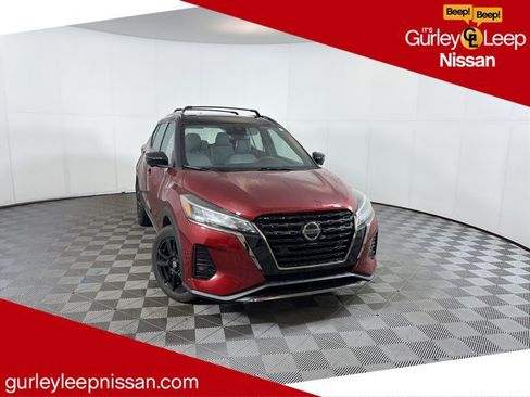 Certified 2021 Nissan Kicks SR w/ SR Premium Package image 1