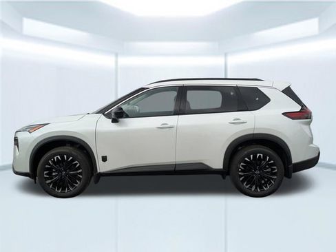 New 2026 Nissan Rogue Dark Armor image 2