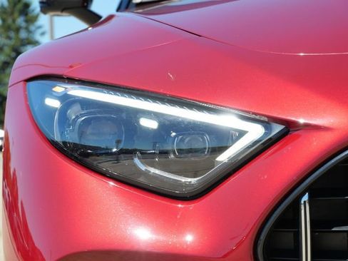Used 2022 Mercedes-Benz SL 55 AMG 4MATIC image 10