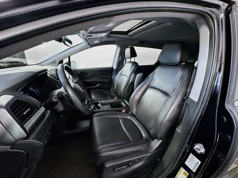 Used 2023 Honda Odyssey EX-L image 19