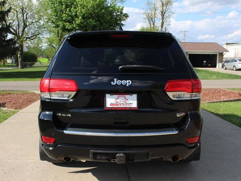 Used 2017 Jeep Grand Cherokee Overland image 8
