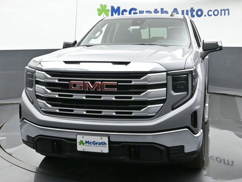 New 2025 GMC Sierra 1500 SLE w/ Preferred Package image 5