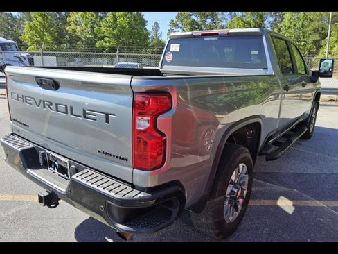 Used 2024 Chevrolet Silverado 2500 Custom w/ Custom Value Package AWD/4WD image 8