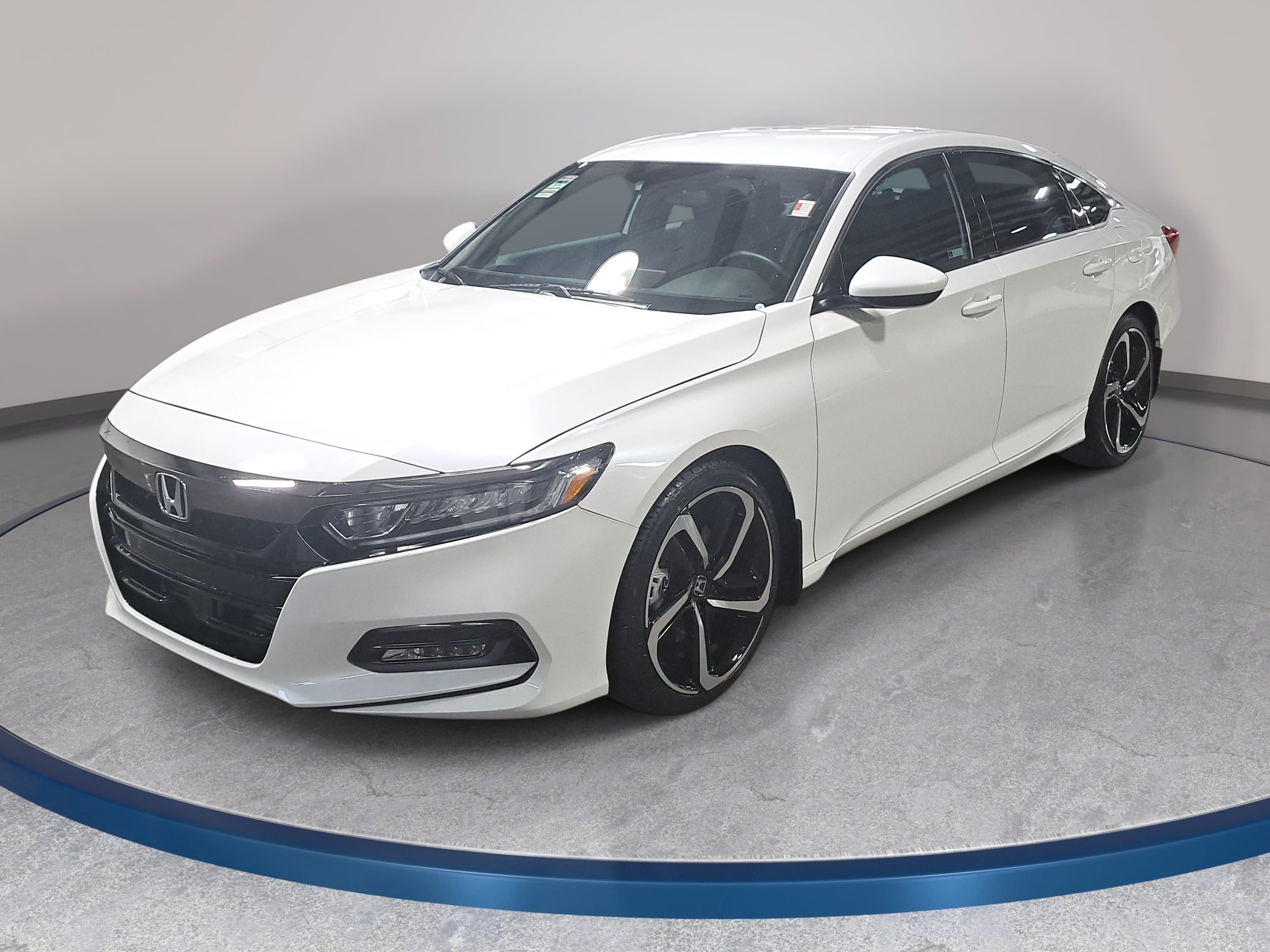 Used 2018 Honda Accord Sport image 1