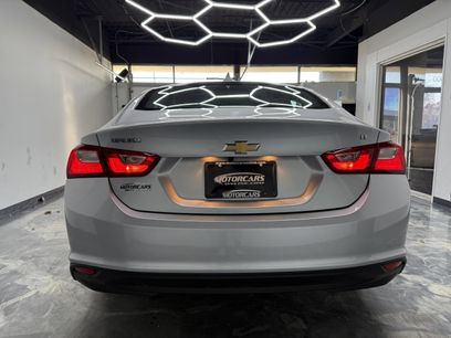 Used 2018 Chevrolet Malibu LT