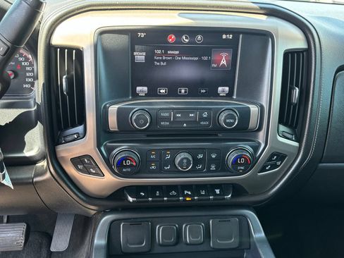 Used 2015 GMC Sierra 2500 Denali w/ Duramax Plus Package AWD/4WD image 17