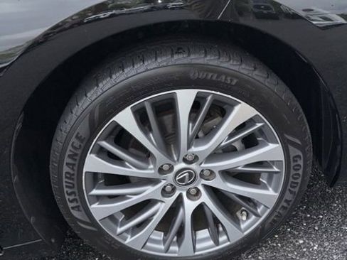 Used 2021 Lexus ES 250 w/ Premium Package AWD/4WD image 3