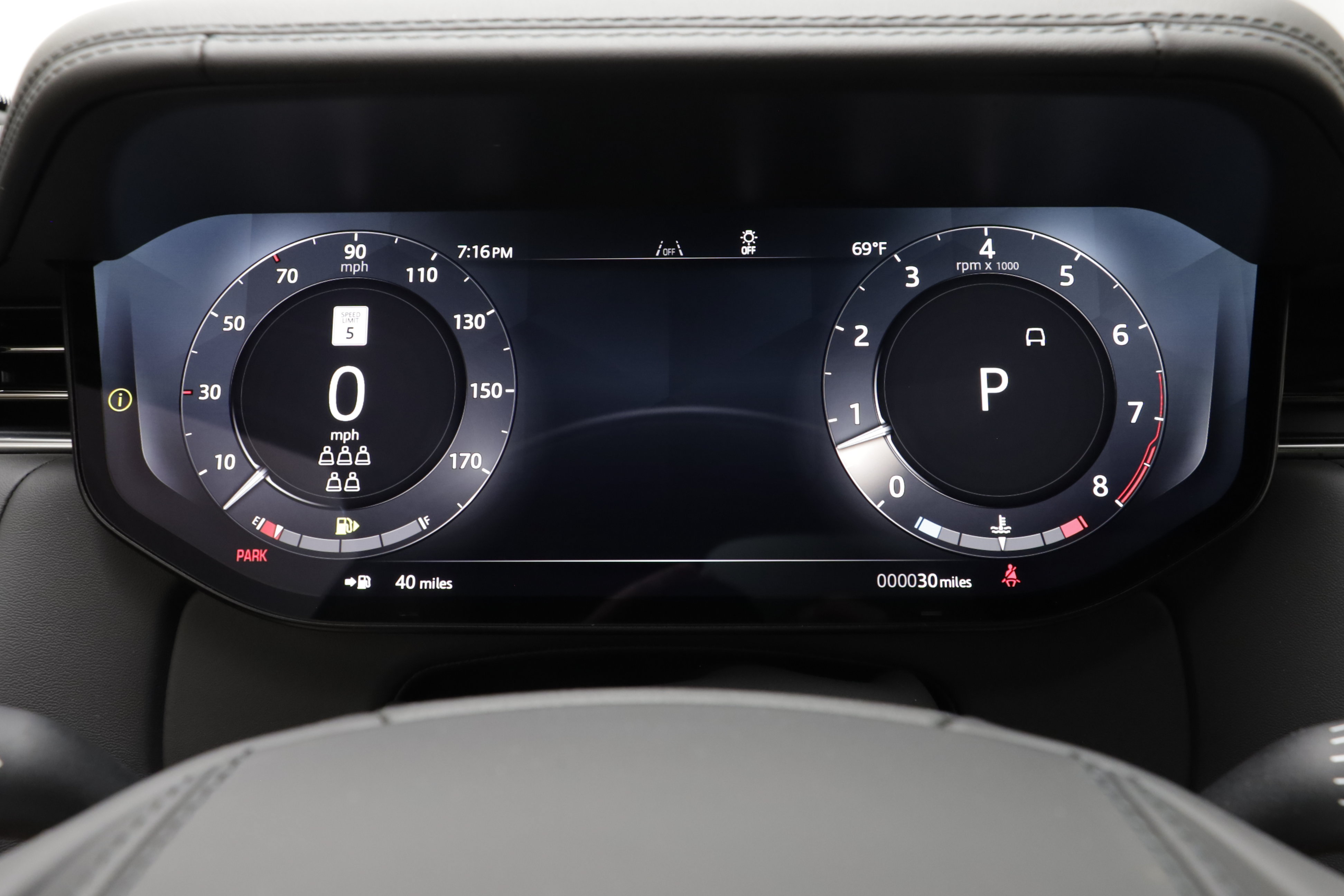 New 2026 Land Rover Range Rover Long Wheelbase Autobiography AWD/4WD image 9