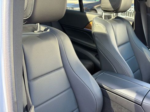 Used 2025 Mercedes-Benz GLE 350 4MATIC image 12