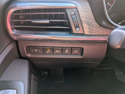 Used 2022 Kia Telluride EX w/ EX Premium Package AWD/4WD image 13
