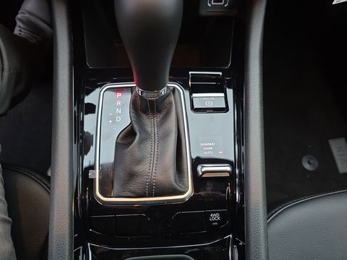 New 2026 Jeep Compass Limited image 10