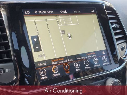 Used 2020 Jeep Grand Cherokee Limited AWD/4WD image 19