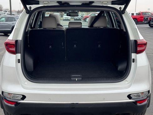 Used 2021 Kia Sportage EX w/ EX Technology Package image 4