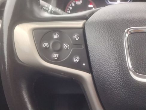 Used 2021 GMC Acadia Denali w/ Denali Ultimate Package image 39