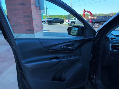 Used 2020 Chevrolet Equinox LT FWD image 10