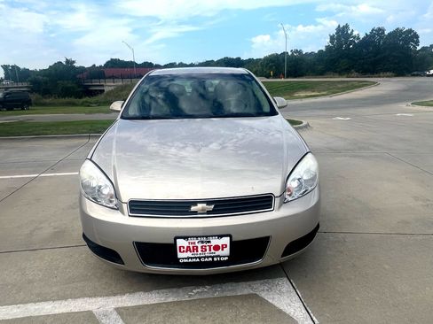 Used 2011 Chevrolet Impala LT image 3