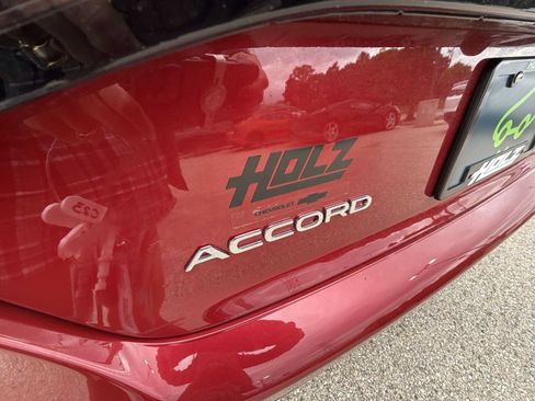 Used 2025 Honda Accord SE image 32