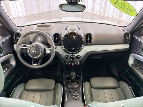 Certified 2024 MINI Cooper Countryman S w/ Mini Untamed Edition AWD/4WD image 17