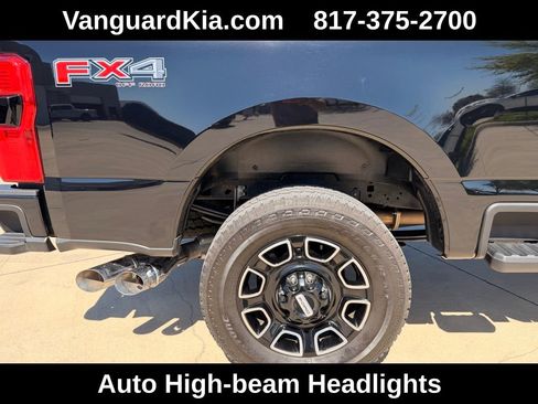 Used 2026 Ford F250 Platinum w/ FX4 Off-Road Package AWD/4WD image 10