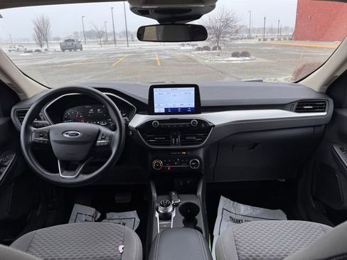 Used 2020 Ford Escape SE image 14
