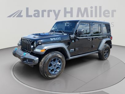 Used 2023 Jeep Wrangler Unlimited w/ 8.4" Radio Group