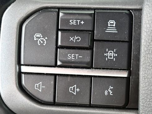 Used 2021 Ford F150 Lariat w/ Equipment Group 502A High image 33