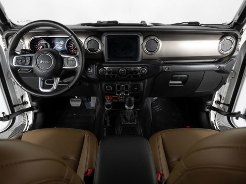 Used 2020 Jeep Gladiator Rubicon image 28