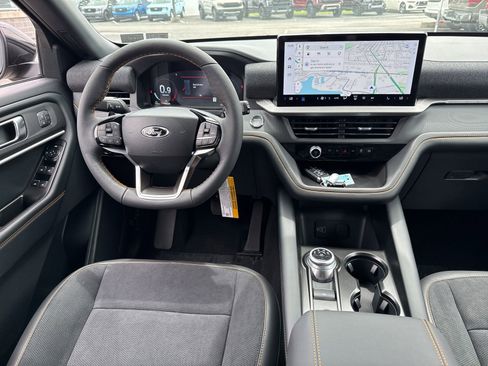 New 2026 Ford Explorer Tremor AWD/4WD image 32