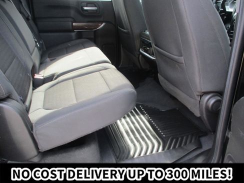 Used 2019 GMC Sierra 1500 Elevation w/ Elevation Value Package AWD/4WD image 12