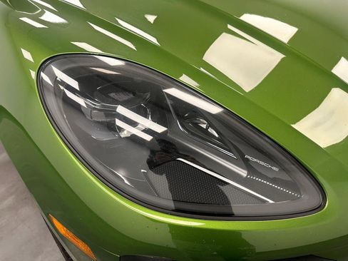 Used 2021 Porsche Macan S w/ Premium Package Plus image 9