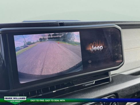 Used 2024 Jeep Wrangler Sport S image 24