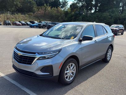 Used 2024 Chevrolet Equinox LS w/ LS Convenience Package