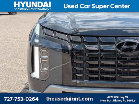 Used 2024 Hyundai Palisade SEL w/ Premium Package AWD/4WD image 9