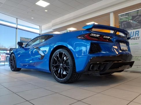 New 2026 Chevrolet Corvette Stingray Premium Cpe w/ Z51 Performance Package RWD image 11