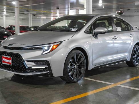 New 2026 Toyota Corolla SE image 17