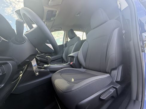 New 2025 Subaru Impreza 2.0i image 17