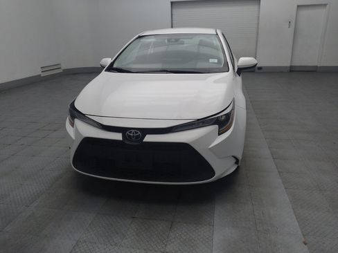 Used 2022 Toyota Corolla LE image 15