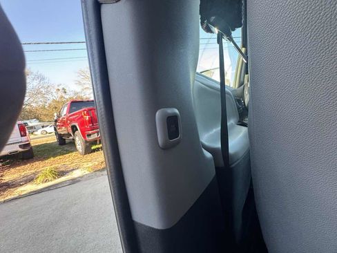 Used 2020 Toyota Sienna Limited Premium w/ Carpet Mat Package image 23